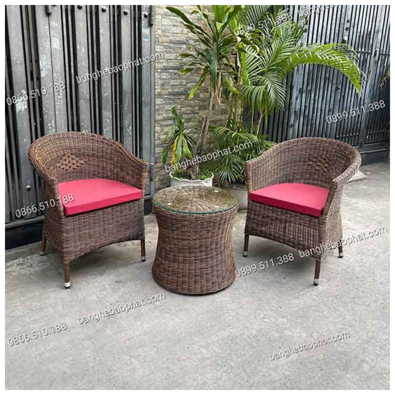 Bộ bàn ghế ban công làm từ chất liệu nhựa giả mây