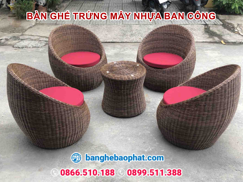 Bàn ghế trứng mây nhựa ban công