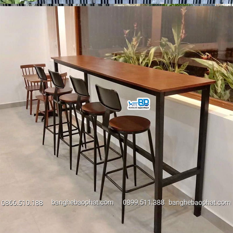 Bộ bàn ghế ban công sắt hộp chân vuốt phong cách bar Minimalism