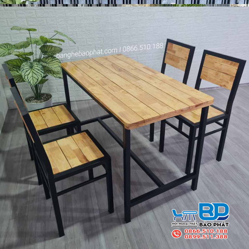 Bộ bàn ghếban công sắt hộp kết hợp gỗ phong cách Minimalism