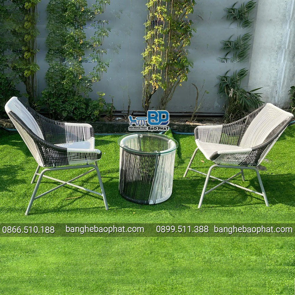 Bộ bàn ghế nhựa giả mây ban công chung cư BGNGMBP072