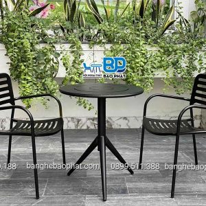 Kinh nghiệm chọn bàn ghế ban công chung cư chống mưa nắng hiệu quả