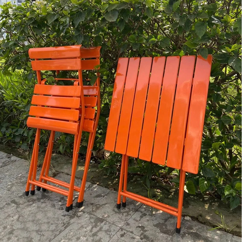 Bàn ghế quán bia hơi xếp gọn