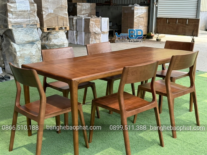 Bàn ghế quán phở bằng gỗ