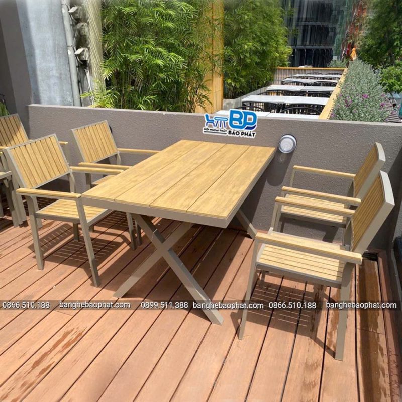 Bộ Bàn Ghế Ngoài Trời Khung Nhôm Nan Gỗ Polywood AV11 9 Bộ bàn Ghế Ngoài Trời Khung Nhôm Nan Gỗ Polywood AV11 cao cấp nhập khẩu