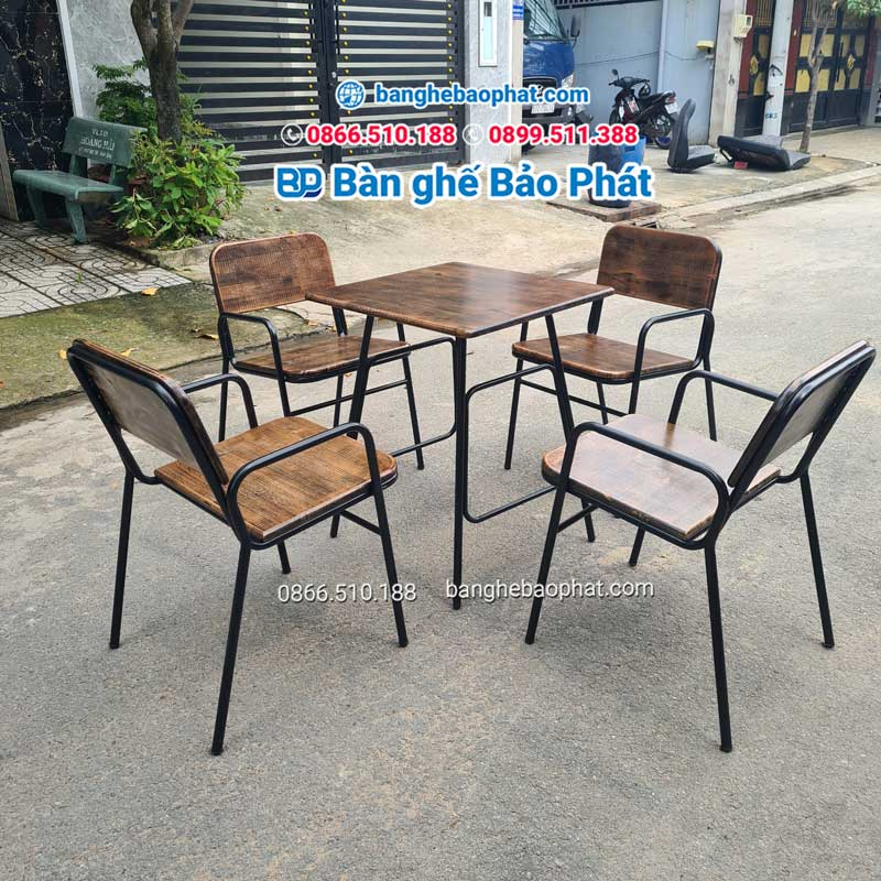 Bộ bàn ghế quán bún đậu phong cách cổ điển (Vintage)