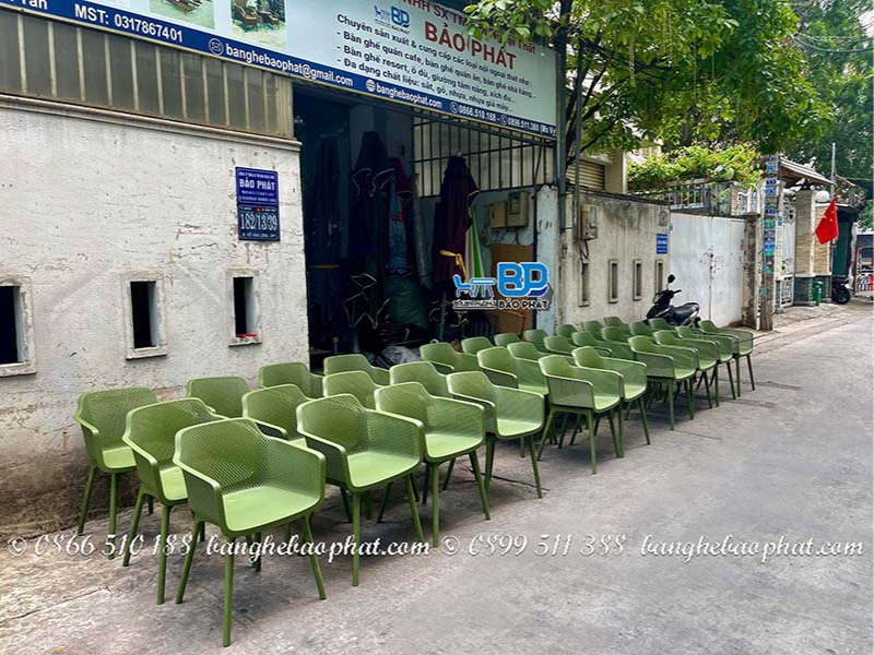 Ghế nhựa tựa lưng thấp