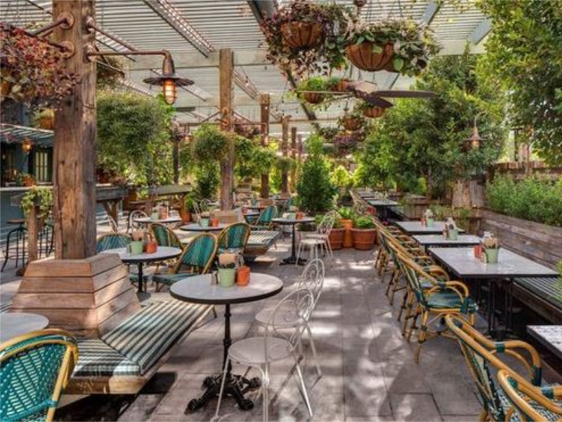 Mẫu thiết kế quán cafe 300m2 