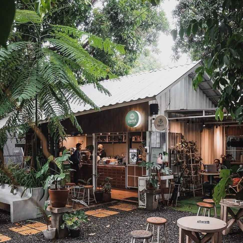 Thiết kế quán cafe sân vườn 100m2 phong cách hoài cổ mộc mạc