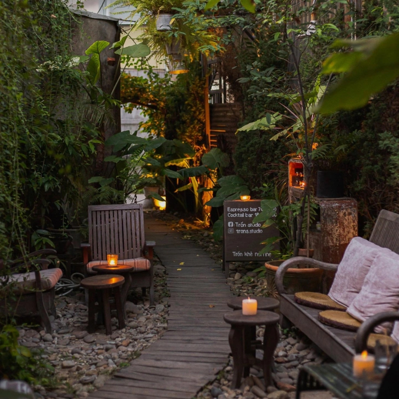 Mẫu thiết kế quán cafe sân vườn 100m2 phong đậm nét hoài cổ