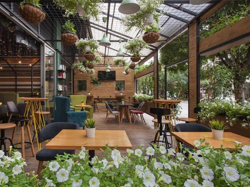 Quán cafe sân vườn 100m2 phong cách Hiện Đại