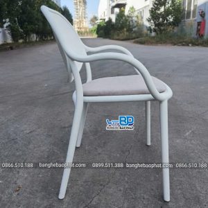 ghế nhựa lót nệm 3061A