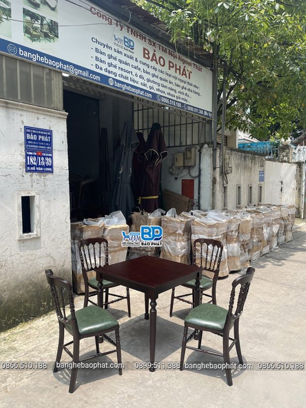 Bàn ghế nhà hàng gỗ nệm napoleon