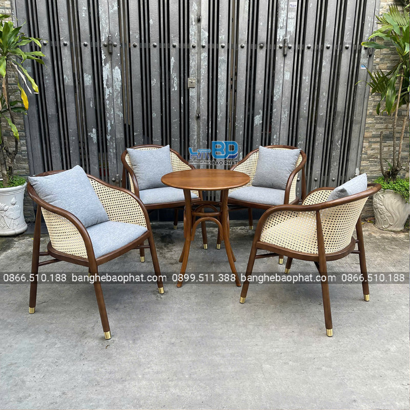 Bàn ghế quán chè bằng gỗ