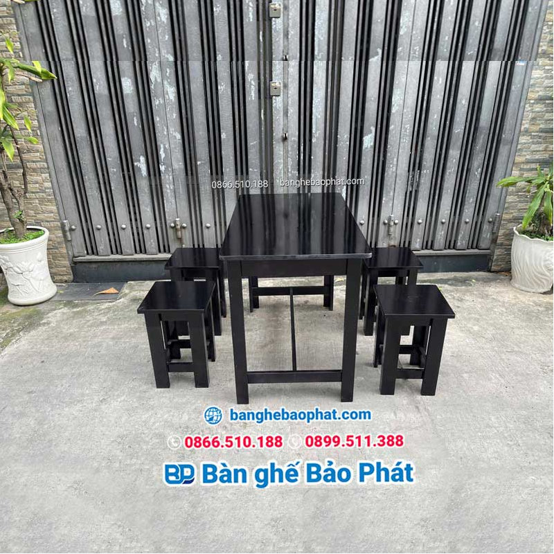 Bàn ghế quán nhậu vỉa hè giá rẻ khung gỗ cao su