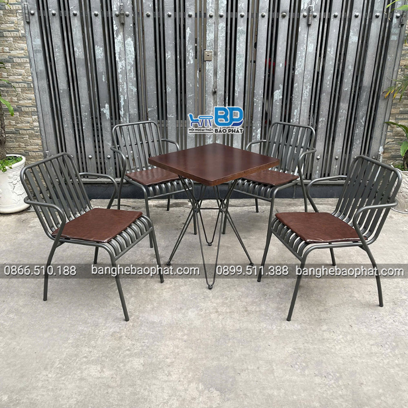 Bộ bàn ghế sắt ngoài trời cho quán cafe sân vườn phong cách tối giản