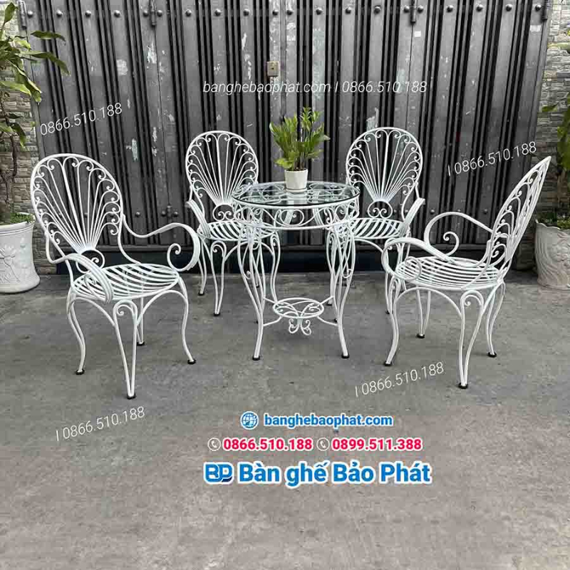 Gợi ý 10+ Mẫu Bàn Ghế Sắt Ngoài Trời Đẹp Cho Sân Vườn Biệt Thự 14 Bộ bàn ghế sắt mỹ nghệ BGSMNBP002 dành cho sân vườn biệt thự