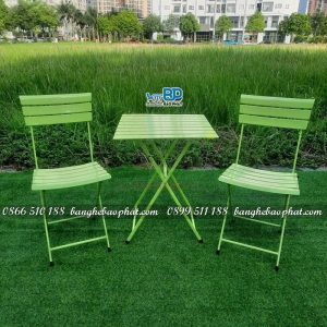 Bộ bàn ghế xếp fansipan sắt sơn tĩnh điện màu xanh 2 ghế 1 bàn