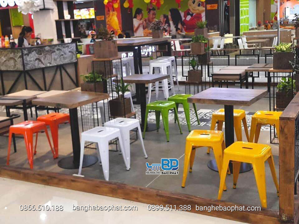 Ghế cafe màu vàng bằng sắt tolix đôn không tựa sơn tĩnh điện 