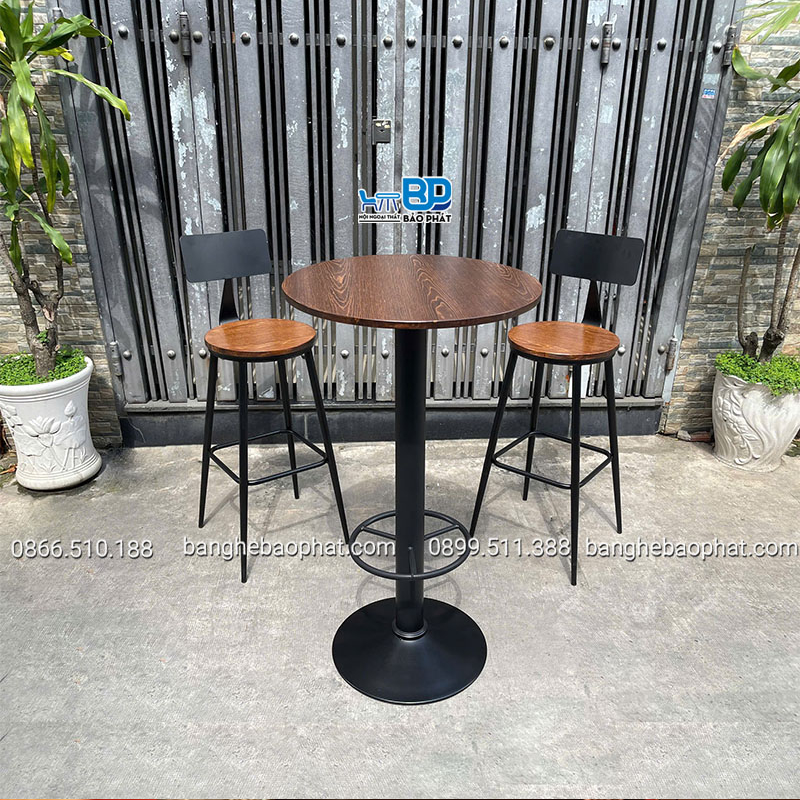 Bàn ghế cao chân sắt sơn tĩnh điện dành cho quán cafe DJ