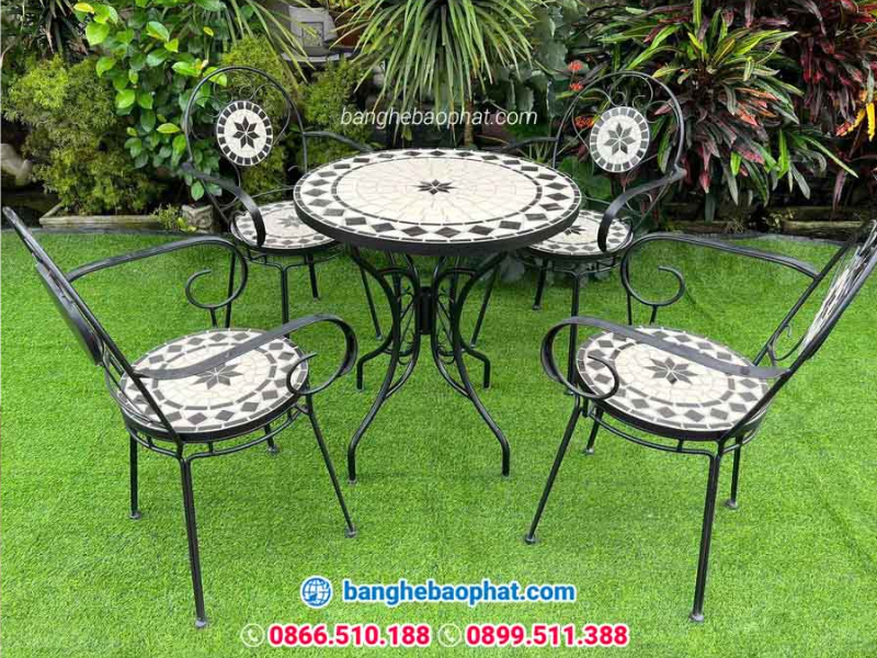 Ghế sắt tròn sân vườn mặt ngồi đá mosaic BP003