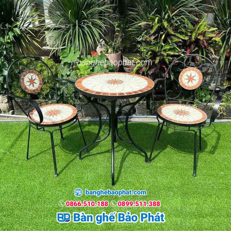 Ghế sắt tròn sơn tĩnh điện mặt ngồi đá mosaic BP002