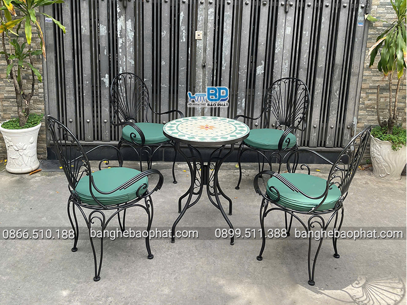 10+ mẫu bàn ghế sắt ngoài trời đẹp nhất cho sân vườn biệt thự