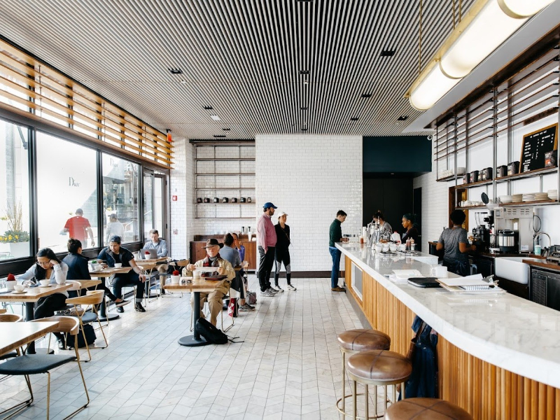 Thiết kế quán cafe 50m2 theo phong cách hiện đại