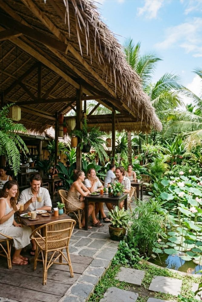 Quán cafe bằng tre phong cách hoài niệm đồng quê