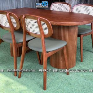 Bàn ghế phòng ăn gỗ nệm Secco