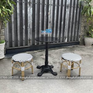 Bộ bàn ghế đôn nhựa giả mây không tựa lưng