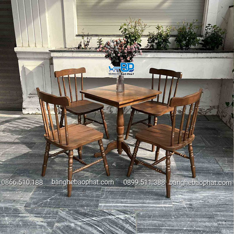 Bộ bàn ghế quán mì cay gỗ ghế 5 nan bàn chân tiện