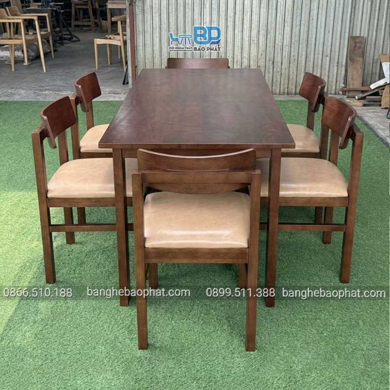 Bộ bàn ghế quán mì cay gỗ nệm 6 ghế lưng gỗ
