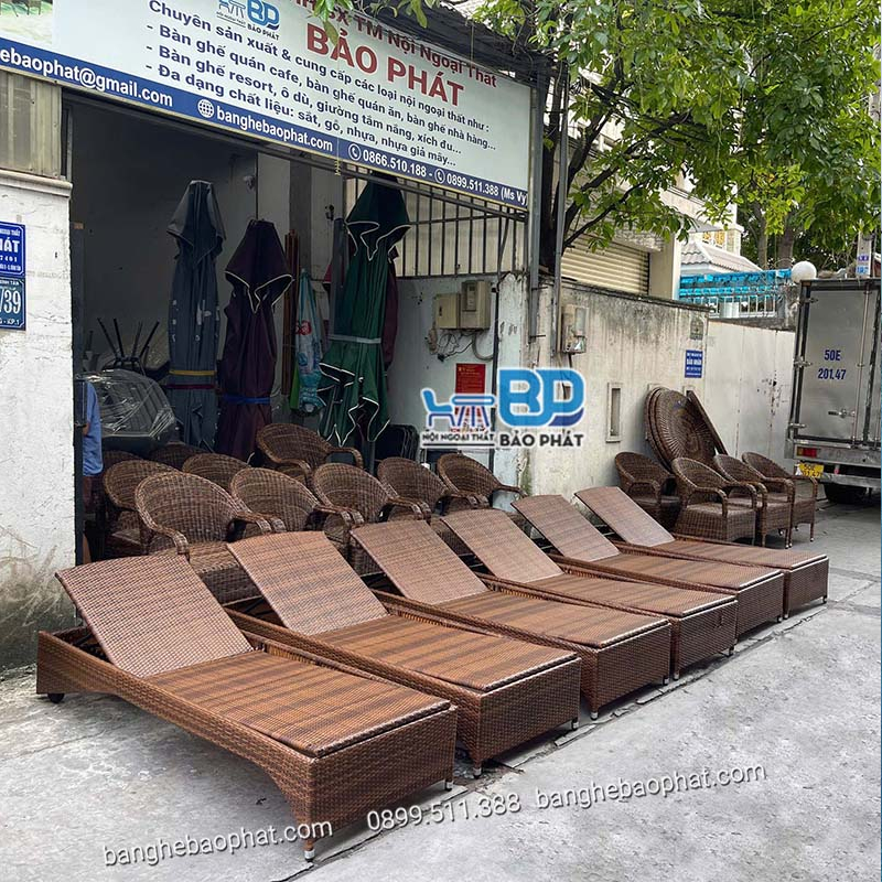 Ghế hồ bơi nhựa giả mây tại Cần Giờ