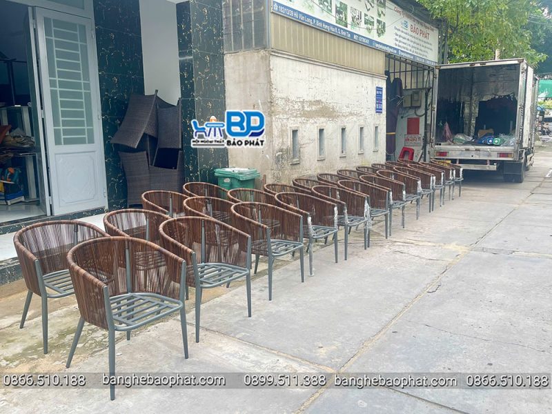 Địa chỉ bán ghế nhựa giả mây dây tròn nâu BGNGMBP089 uy tín, giá tốt